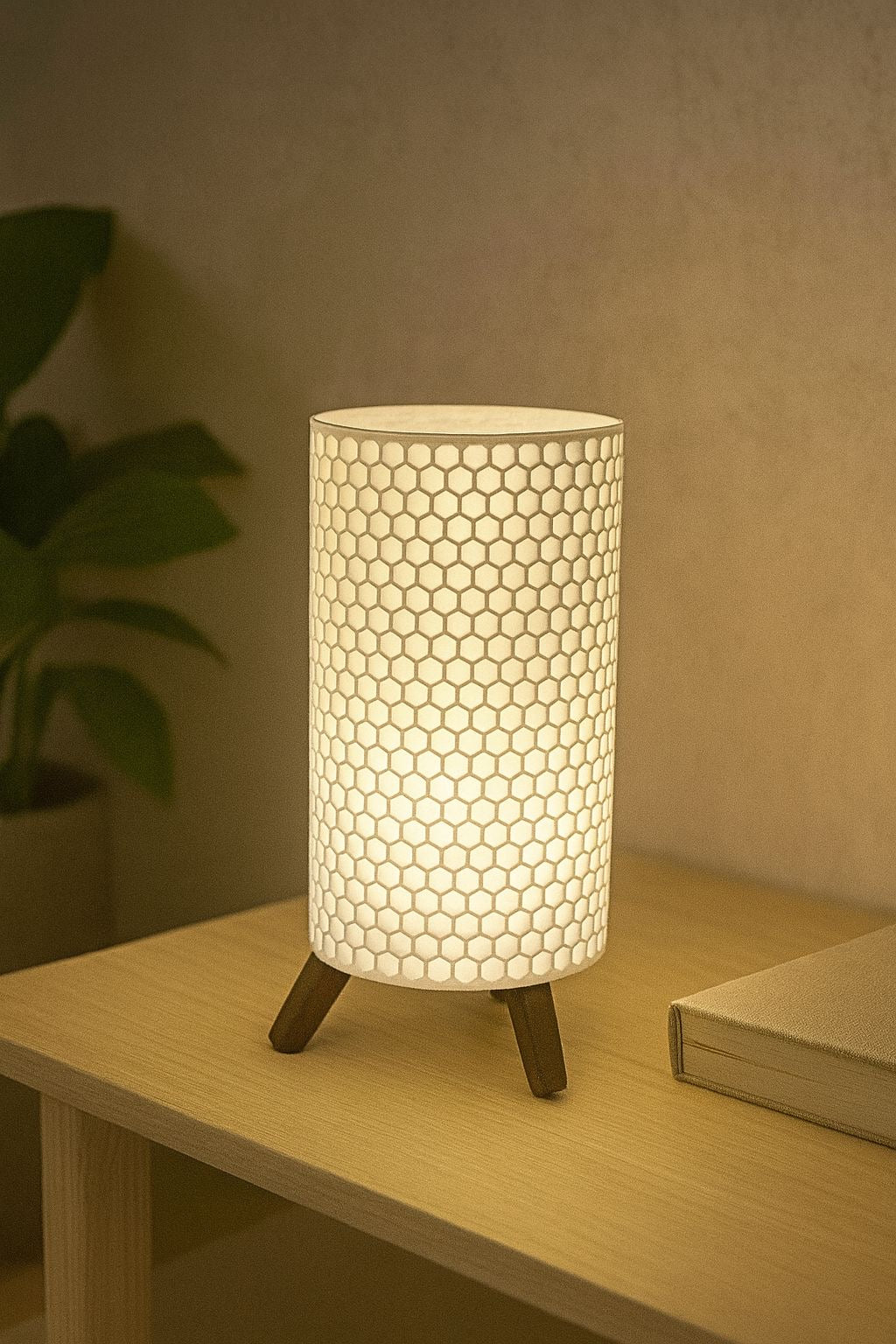 Honeycomb Pattern Table Lamp | Modern Ambient Night Light for Home Decor
