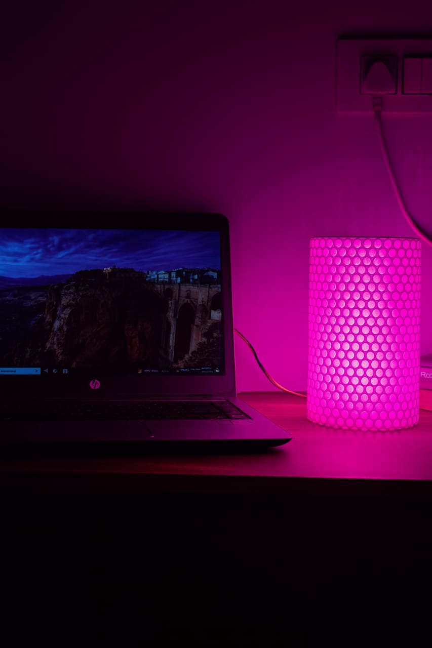 Pink Honeycomb Pattern Table Lamp